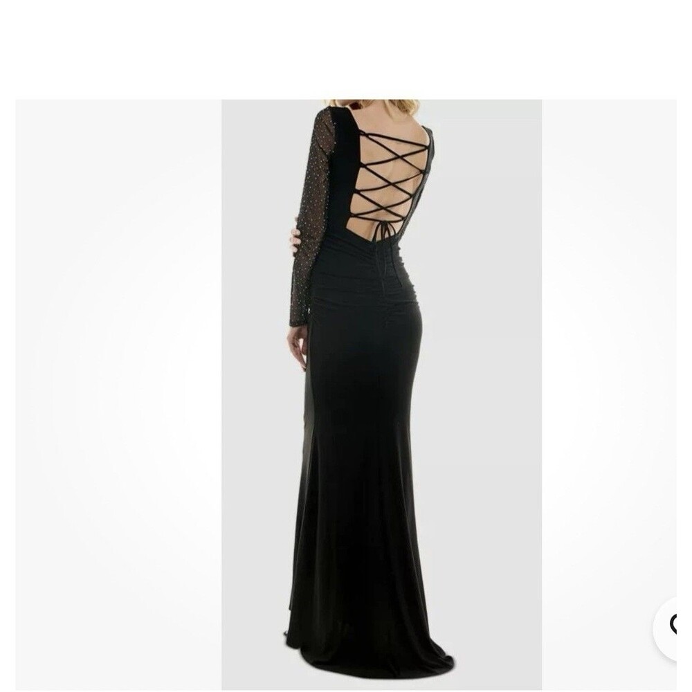 City Studio Juniors Women's Ruched Laced-Back Embellished-Long-Sleeve Gown 5/6